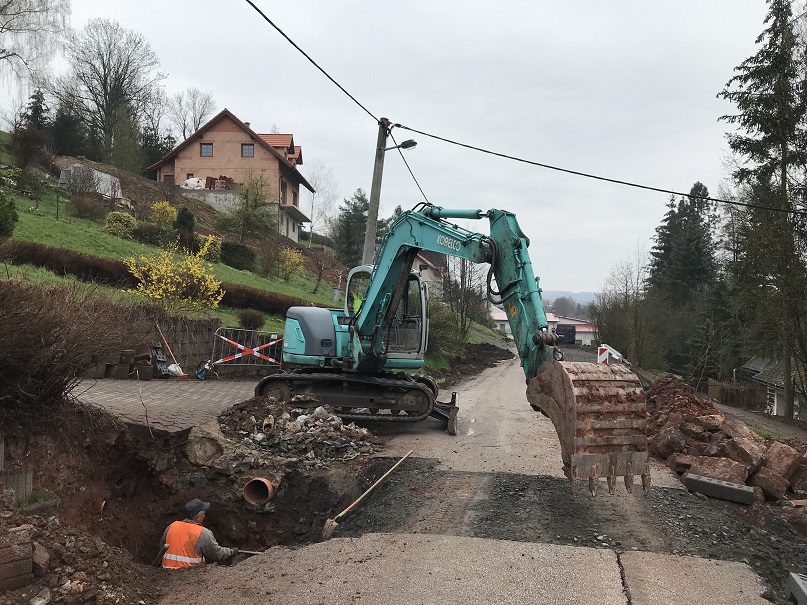 Kobelco SK 80